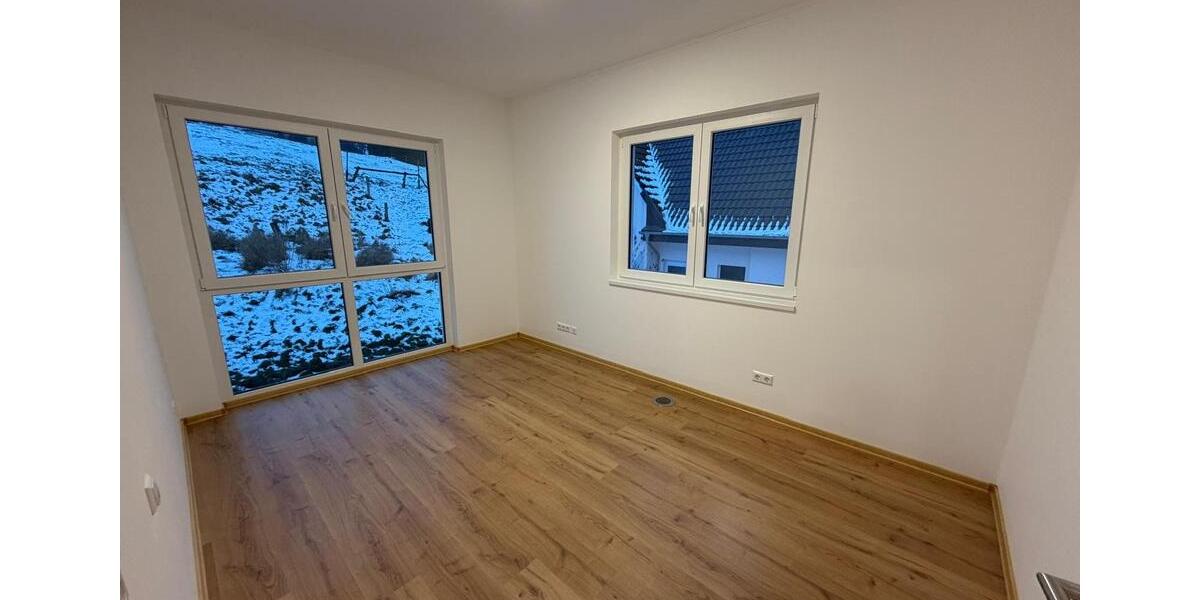 Doppelhaushälfte Warstein - 4 Zimmer, 105 m&sup2;, 1.350&euro; | Angebot:25718747