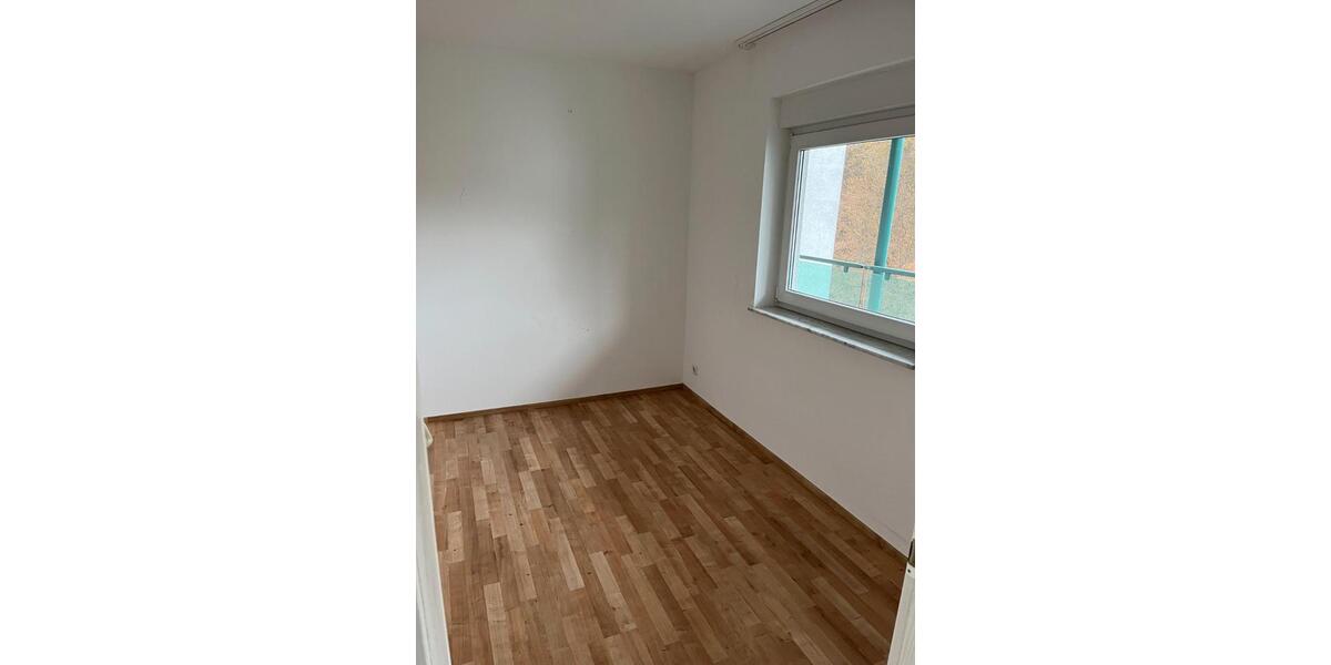 Etagenwohnung Wiehl - 3 Zimmer, 58 m&sup2;, 180.000&euro; | Angebot:27230760
