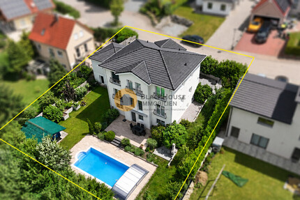 Walmdachhaus mit Einliegerwohnung, Doppelgarage, Bj. 2020, Salzwasserpool mit Gegenstromanlage - Haus Geisenhausen Geisenhausen | Angebot:26914490