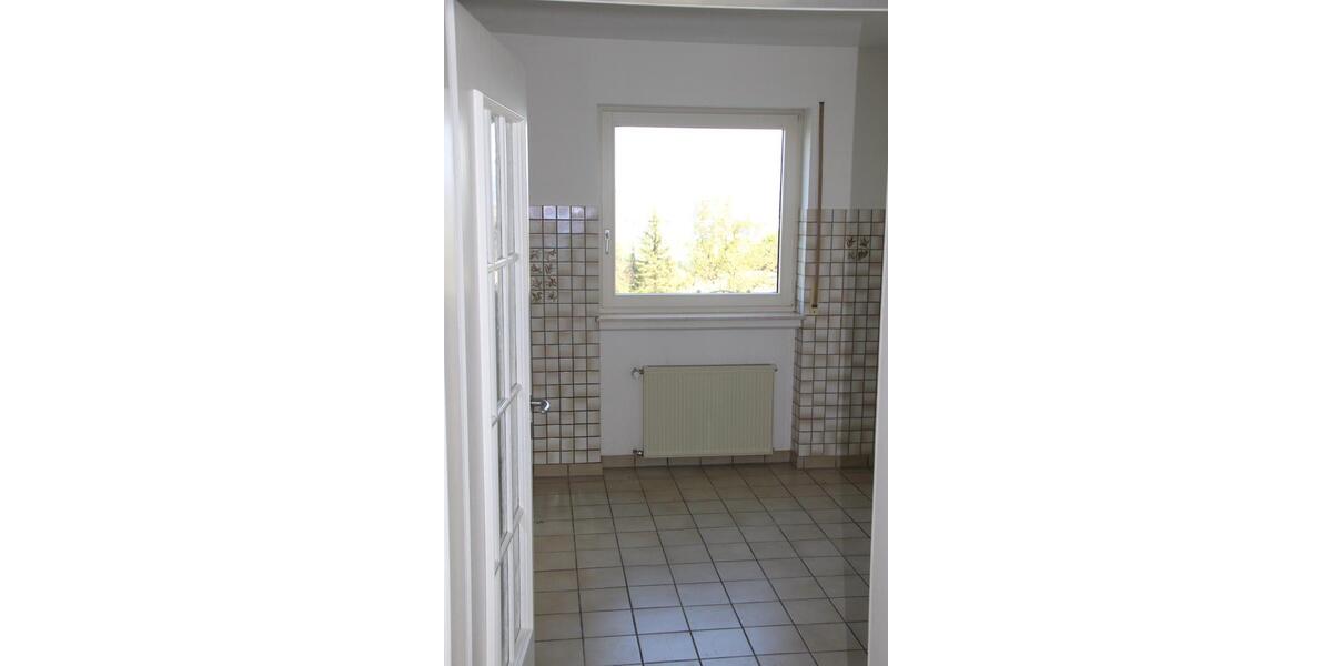 Etagenwohnung Koblenz Karthause - 4 Zimmer, 135 m&sup2;, 1.200&euro; | Angebot:25415518