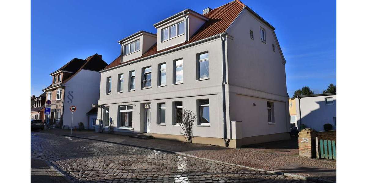 Haus zum Kaufen in Klütz 399.000 € 315.63 m² 9 zimmer