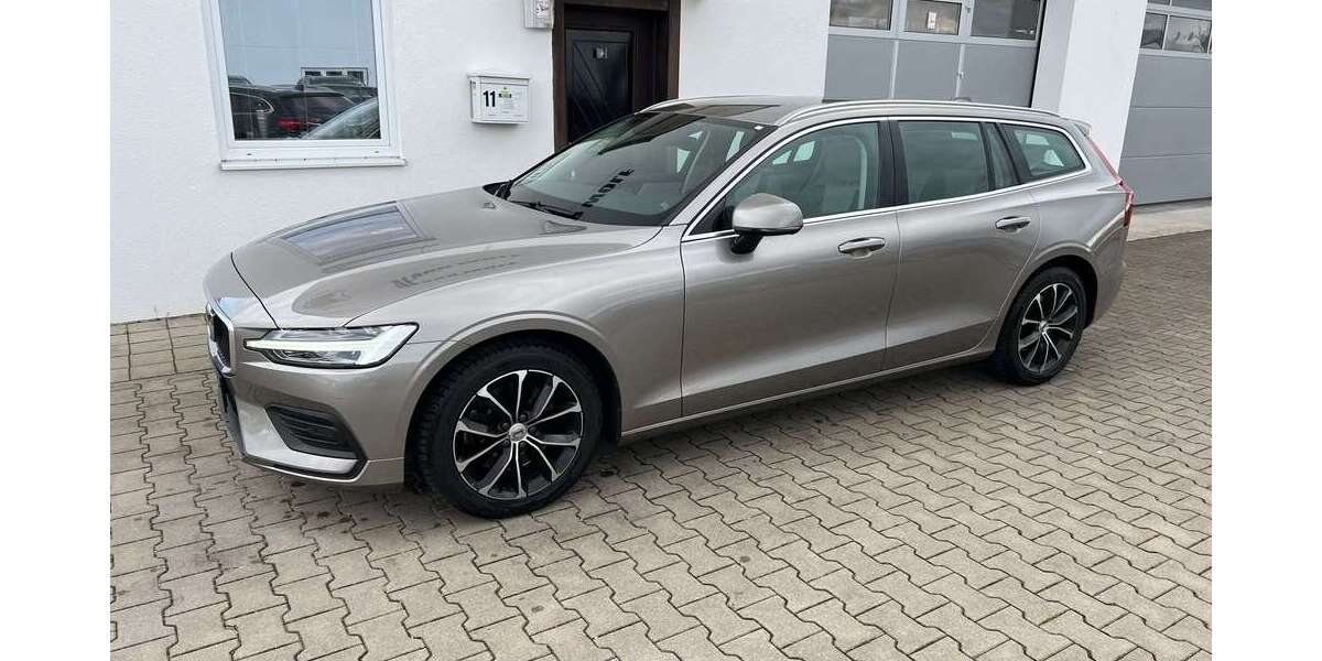 Volvo V60 117.121 km 24.987 &euro; Tacherting 83342