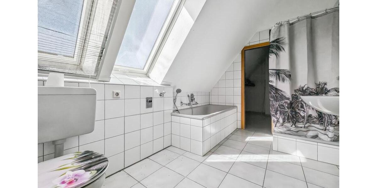 Maisonettenwohnung Oberderdingen - 3 Zimmer, 90 m&sup2;, 970&euro; | Angebot:24720527