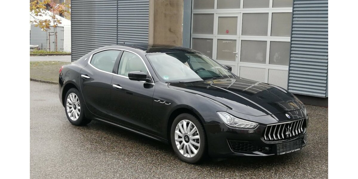 Maserati Ghibli 3.0 D Leder Klimaautomatik Leder BI-XENON 39.900 km 42.499 &euro; Landau 76829