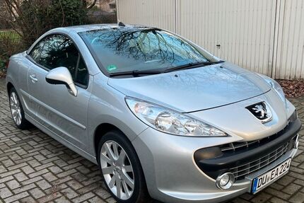 Peugeot 207 107.440 km 2.590 &euro; Duisburg 47169