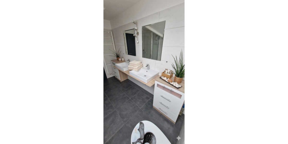 Einfamilienhaus Wesel - 6 Zimmer, 275 m&sup2;, 825.000&euro; | Angebot:25826803