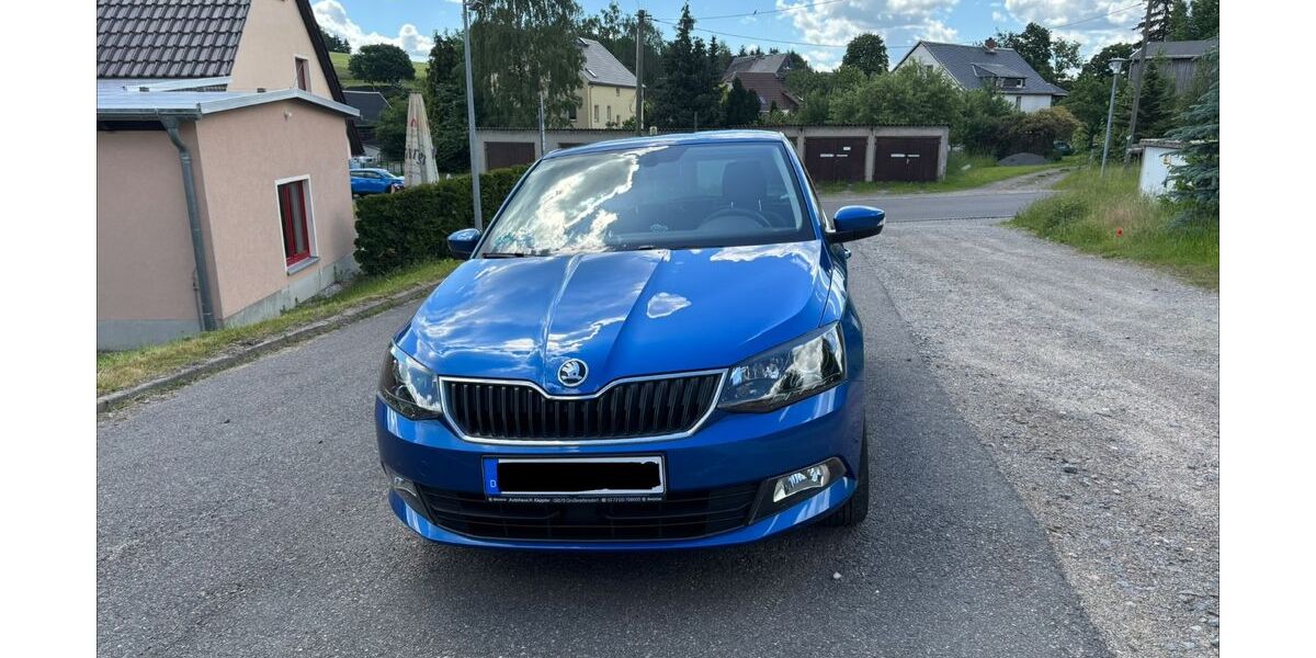 Skoda Fabia 78.211 km 9.100 &euro; Großhartmannsdorf 09618
