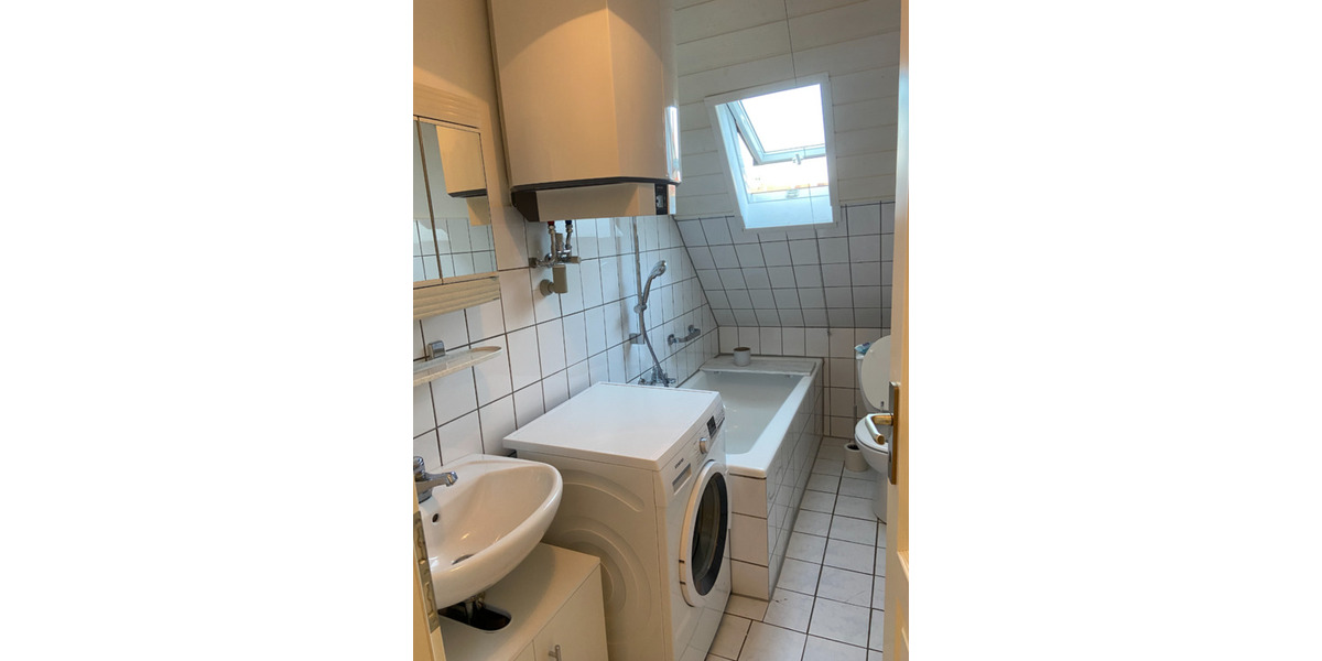 Dachgeschoßwohnung Neu-Ulm Ludwigsfeld - 3 Zimmer, 62 m&sup2;, 285.000&euro; | Angebot:25544326