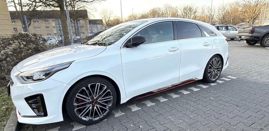 Kia pro ceed / ProCeed 66.000 km 22.900 &euro; Köln 51061