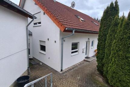 Haus Altensteig - 4 Zimmer, 113 m&sup2;, 590.000&euro; | Angebot:26889760