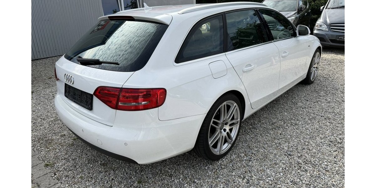 Audi A4 S line Sportpaket plus Xenon Navi PDC 215.000 km 4.500 &euro; Altdorf 84032