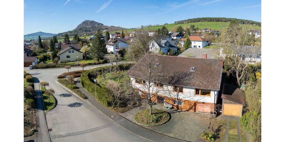 Einfamilienhaus Engen - 1 Zimmer, 274 m&sup2;, 775.000&euro; | Angebot:26204806