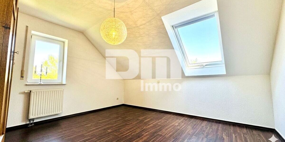 (R)eserviert!Gepflegte Maisonette Wohnung mit Studio 2x Balkon und PKW Stellplatz - Etagenwohnung Bad Emstal | Angebot:26738637