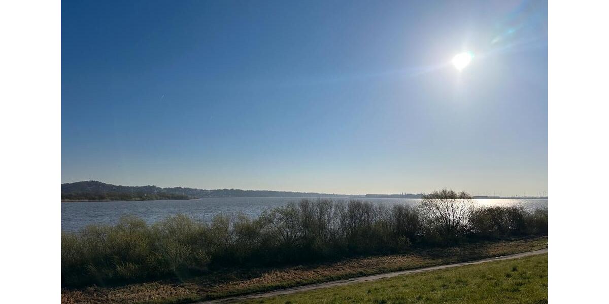 Reihenhaus Jork - 7 Zimmer, 160 m&sup2;, 1.600&euro; | Angebot:26296318