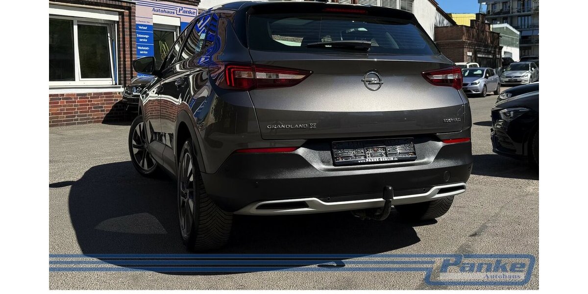 Opel Grandland Innovation*AHK*E-Koffer*Pano*Car-Play* 169.817 km 10.890 &euro; Berlin 13187