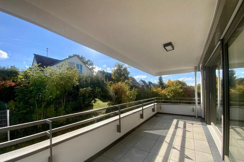 Lichtdurchflutete 2 -Zimmer-Neubauwohnung inkl. EBK und Süd-Balkon zimmer