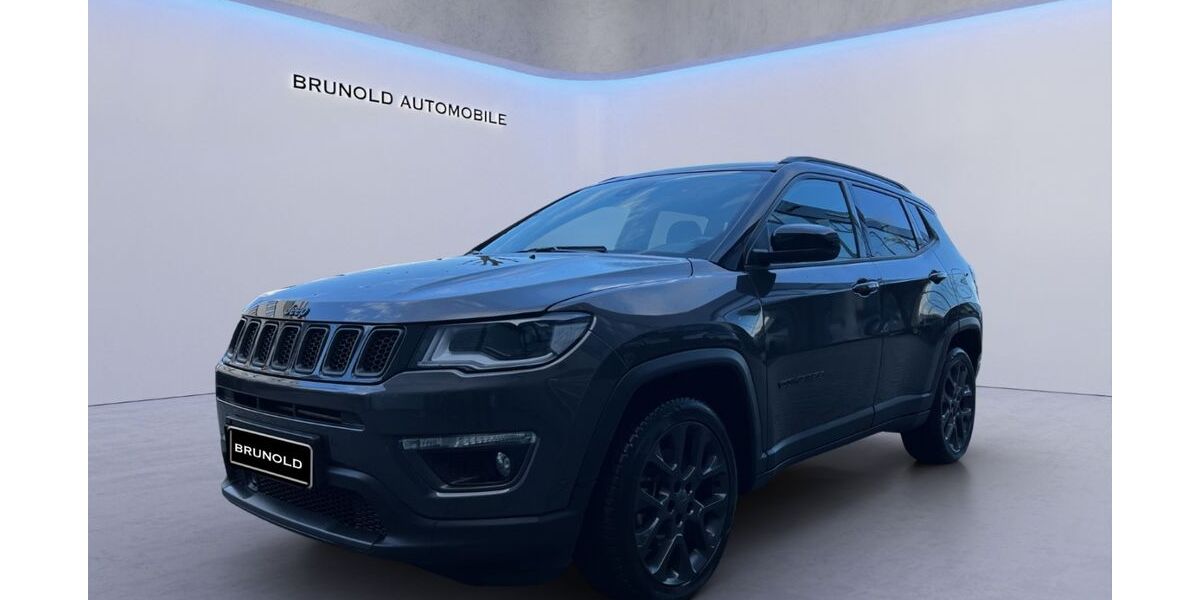 Jeep Compass 47.400 km 21.900 &euro; Stuttgart 70565