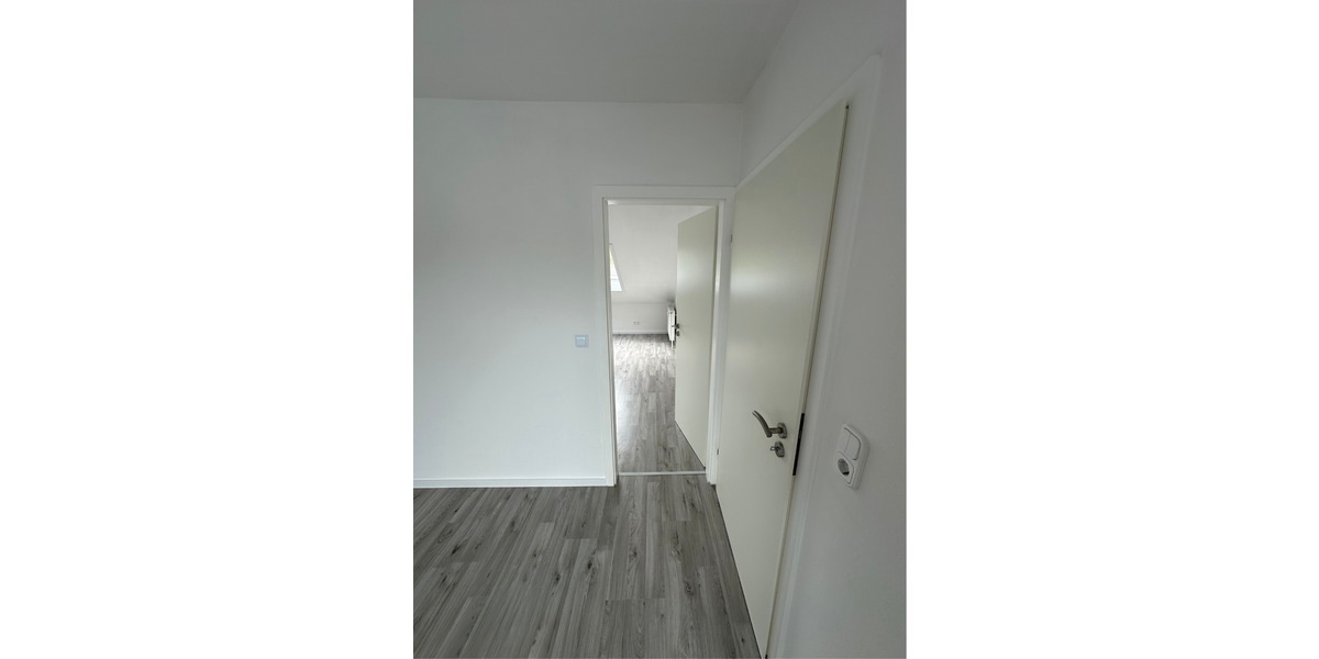 Dachgeschoßwohnung Rastatt - 2 Zimmer, 53 m&sup2;, 220.000&euro; | Angebot:25236637