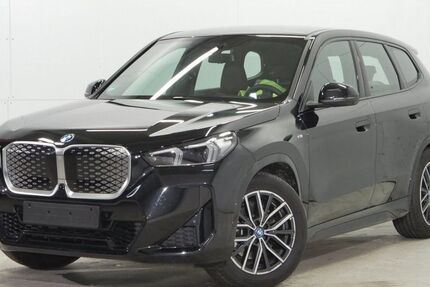 BMW iX1 12.900 km 49.420 &euro; Oberhaching bei München 82041