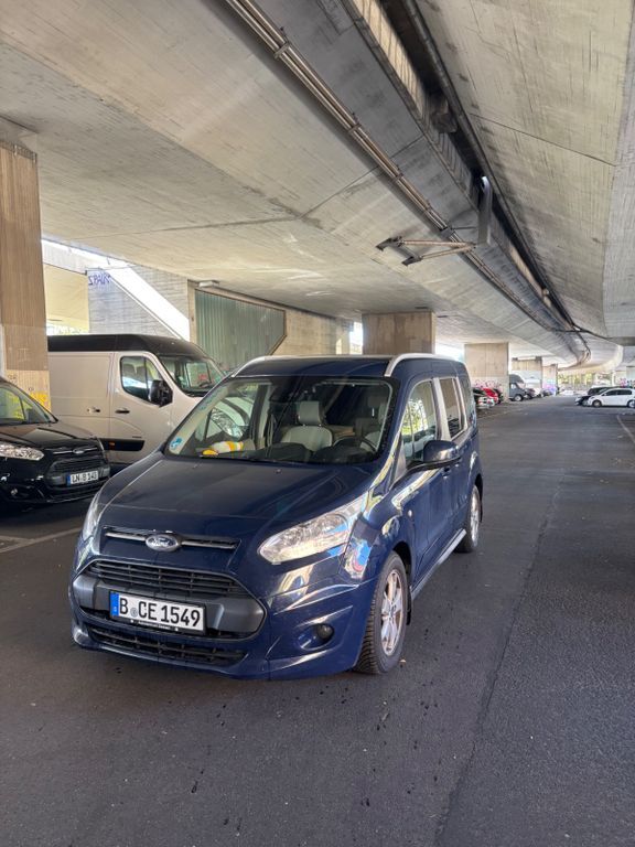 Ford Tourneo Connect 59.000 km 14.000 € Berlin 14199
