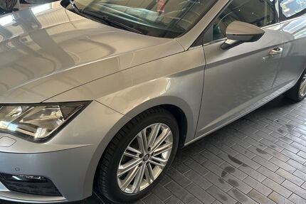 Seat Leon 99.000 km 14.950 &euro; Treuchtlingen 91757
