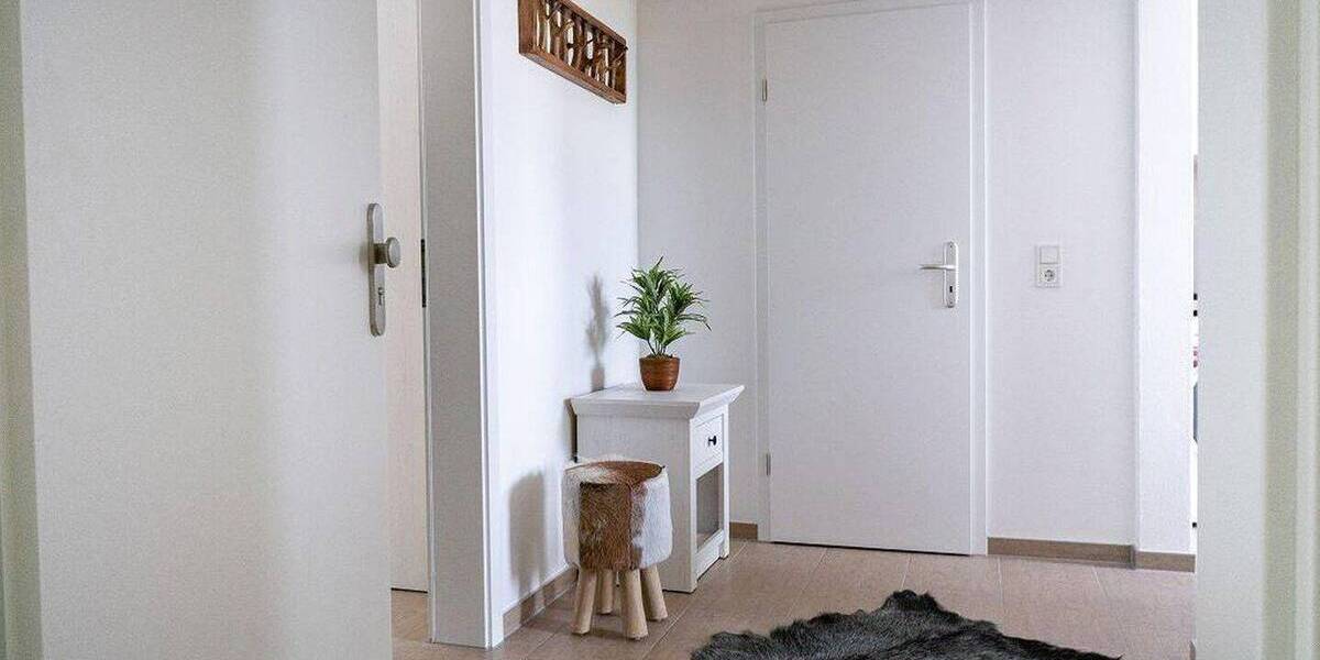 Etagenwohnung Steinwenden - 3 Zimmer, 99 m&sup2;, 300.000&euro; | Angebot:26257610