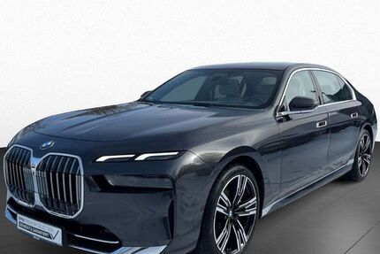 BMW 740 66.884 km 82.900 &euro; Höxter / Stahle 37671