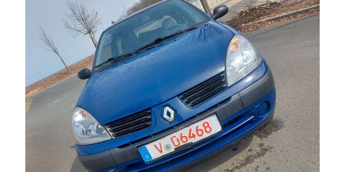 Renault Clio 76.315 km 1.900 &euro; Plauen 08523
