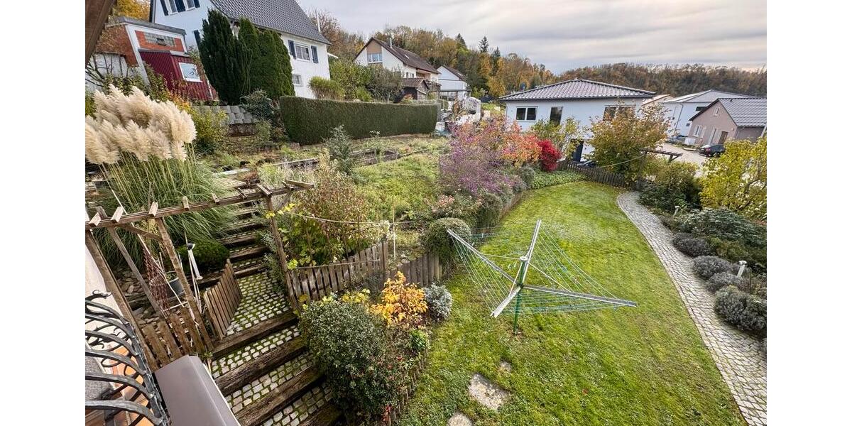 Herrschaftliches Einfamilienhaus mit großem Grundstück! 6 zimmer