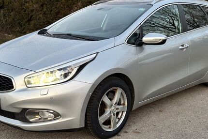 Kia ceed Sportswagon 199.840 km 5.390 &euro; Pulling bei Freising 85354