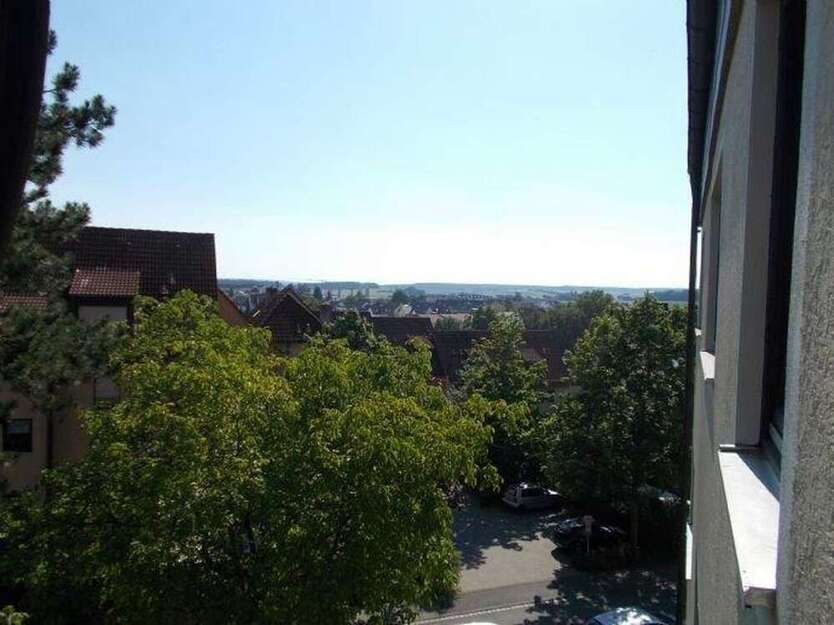 Wohnung zum Mieten in Zirndorf 470 € 59 m²
