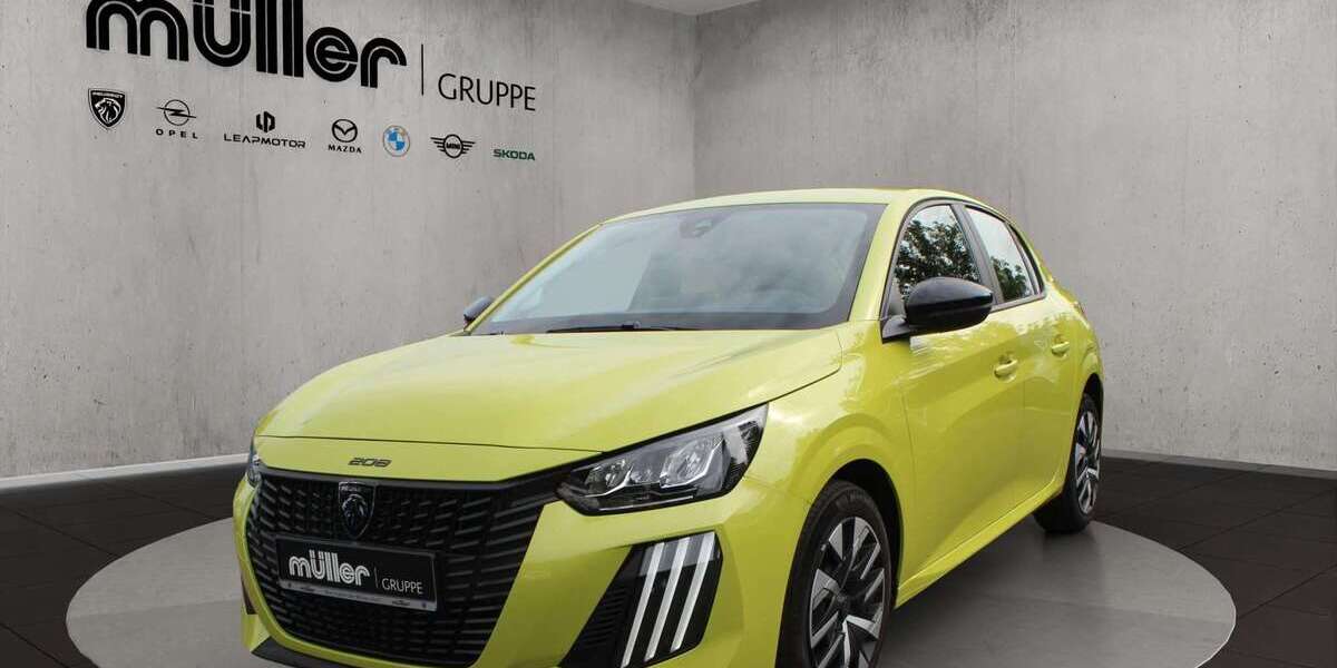 Peugeot 208 33.320 km 14.490 &euro; Losheim am See 66679