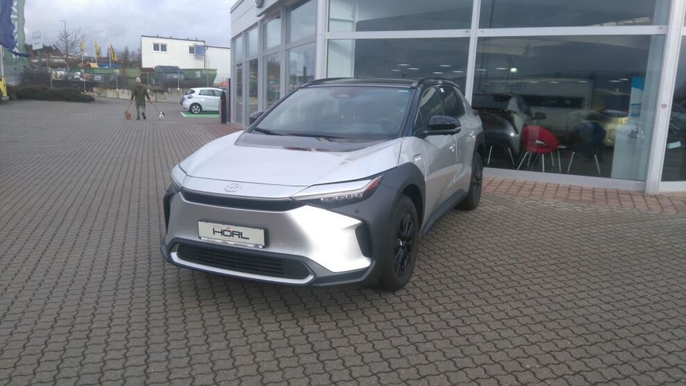 Toyota bZ4X 26.000 km 36.779 € Betzenstein 91282