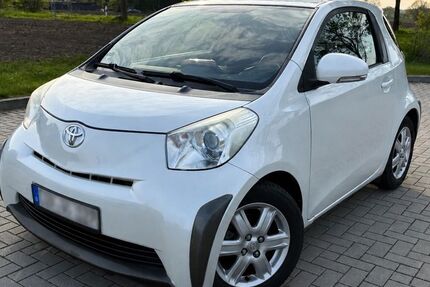 Toyota IQ 135.000 km 4.599 &euro; Loxstedt 27612