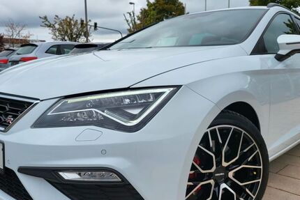 Seat Leon 54.500 km 18.900 € Aschaffenburg 63741