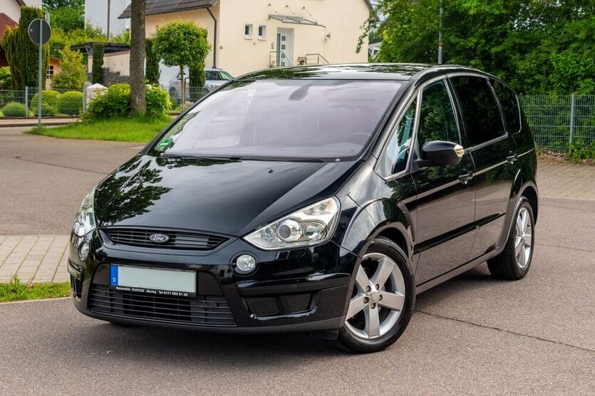 S-Max