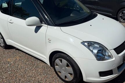 Suzuki Swift 61.789 km 4.444 &euro; Gera 07551