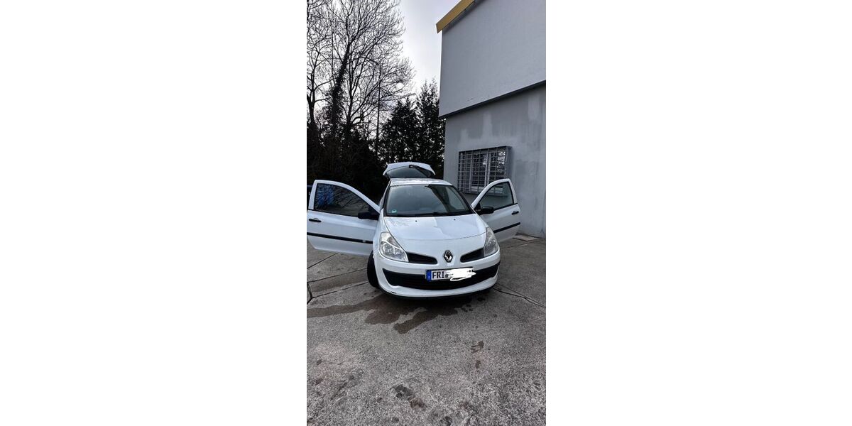 Renault Clio 270.000 km 1.300 &euro; Jever 26441