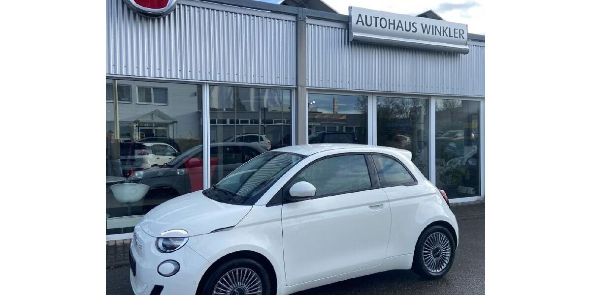 Fiat 500e 10.750 km 16.990 &euro; Asperg 71679