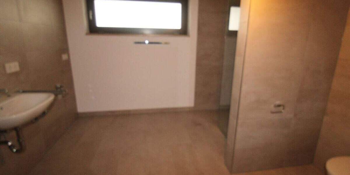 Etagenwohnung Spalt - 2 Zimmer, 79 m&sup2;, 915&euro; | Angebot:25677607