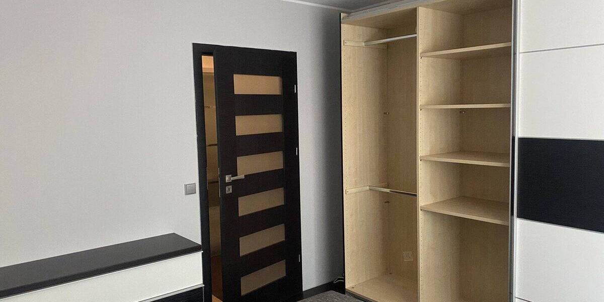 Etagenwohnung Berlin Wilmersdorf - 3 Zimmer, 80 m&sup2;, 2.100&euro; | Angebot:26862389
