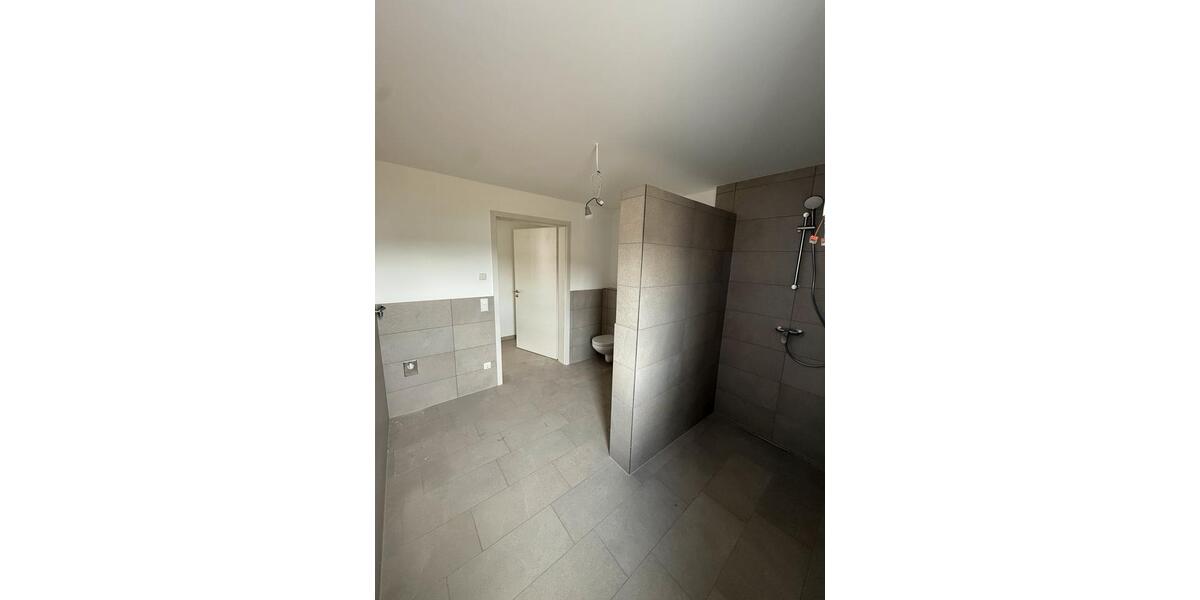 Etagenwohnung Kirchroth - 3 Zimmer, 91 m&sup2;, 1.080&euro; | Angebot:26591684