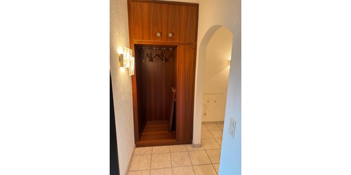 Etagenwohnung Iserlohn Grüne - 3 Zimmer, 81 m&sup2;, 210.000&euro; | Angebot:24679542