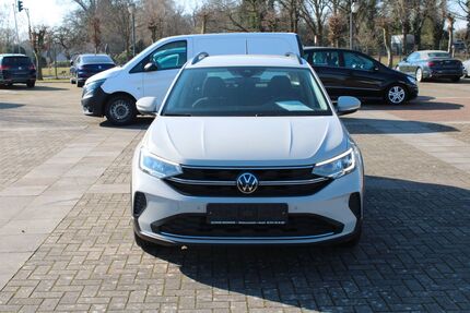 VW Taigo 53.450 km 15.900 &euro; Wiefelstede 26215