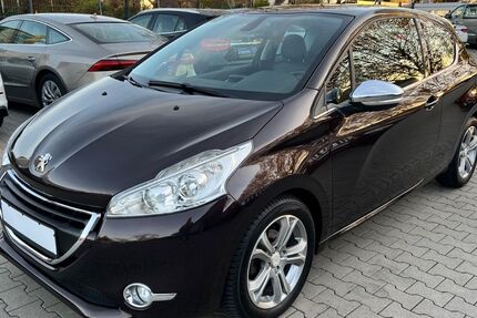 Peugeot 208 194.679 km 4.699 € Leimen(Heidelberg) 69181