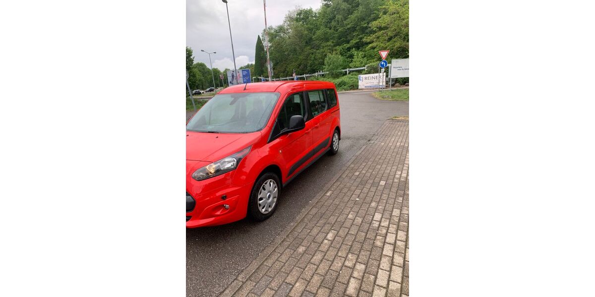 Ford Tourneo Connect 49.000 km 28.800 &euro; Neunkirchen 66540