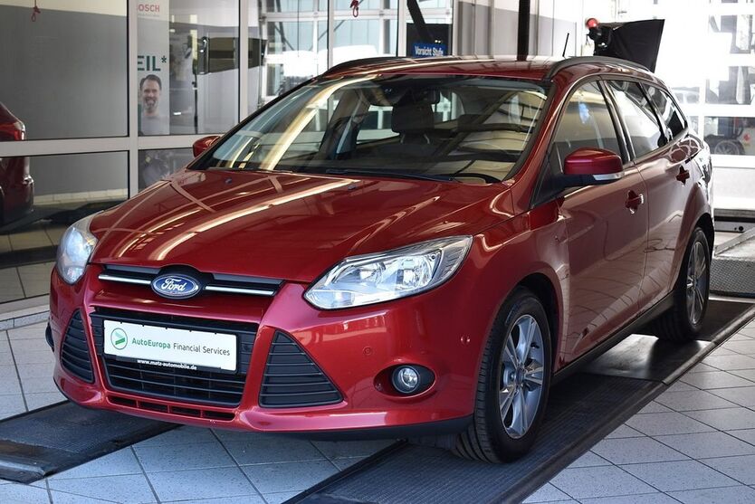 Ford Focus 206.156 km 3.900 € Bad Friedrichshall 74177