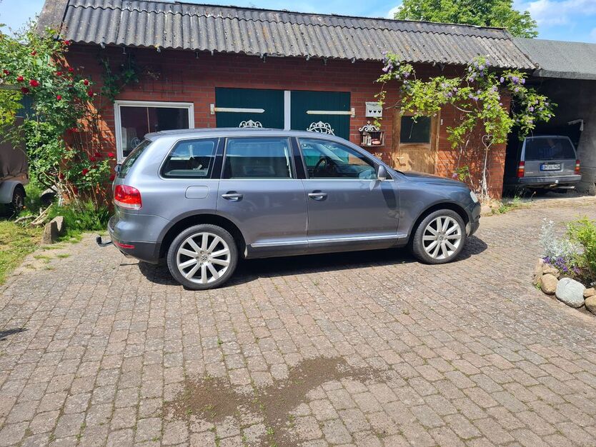 VW Touareg 222.000 km 6.900 € Lensahn 23738