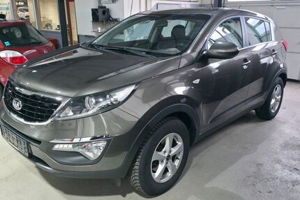 Kia Sportage 120.000 km 9.791 &euro; Olpe 57462