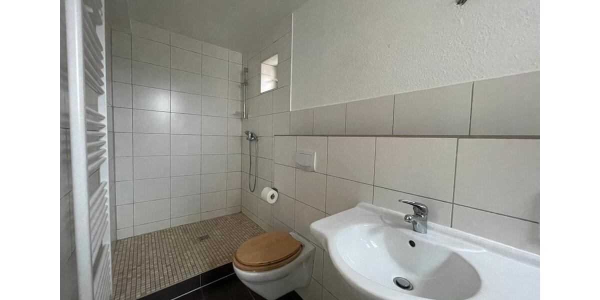 Erdgeschoßwohnung Ennepetal - 2 Zimmer, 74 m&sup2;, 720&euro; | Angebot:26338805